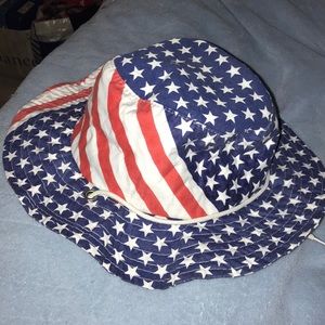 American flag bucket hat 🇺🇸